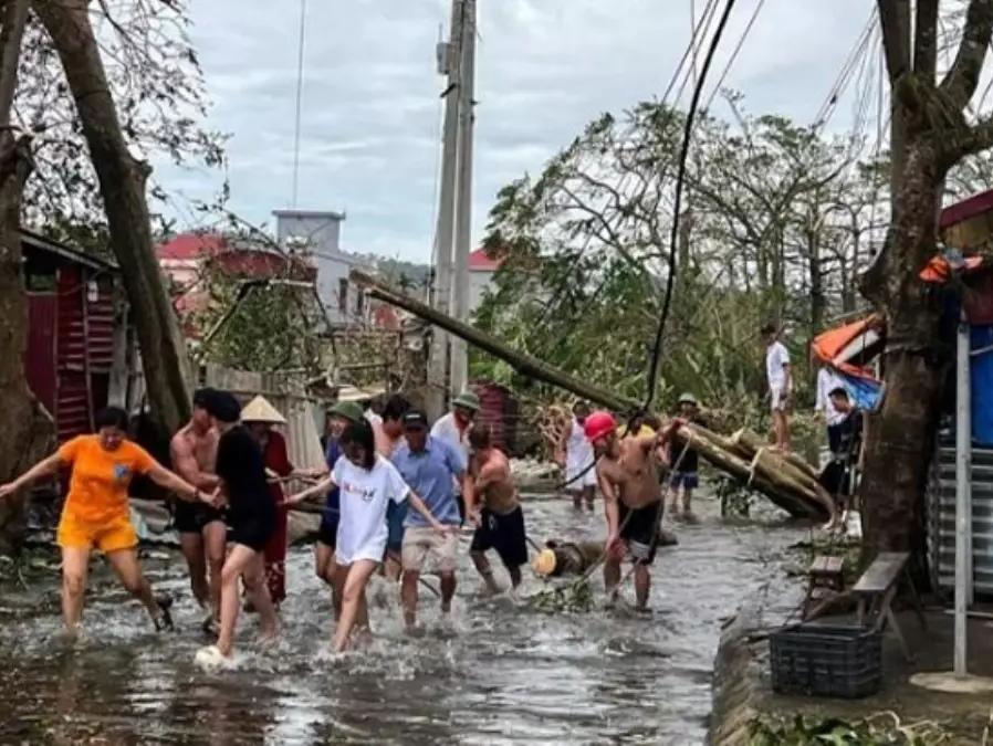 Typhoon Yagi’s Death Toll Rises to 59 in Vietnam, Leaving Widespread Destruction